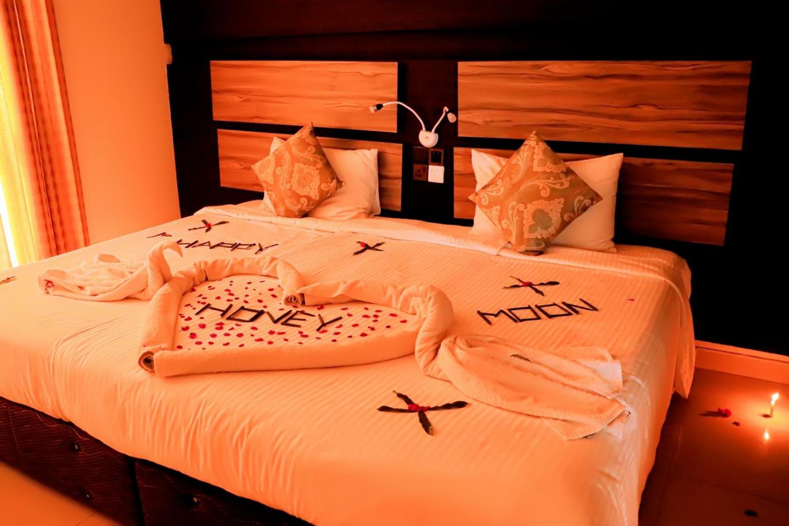 Kanola Luxury Hotel Anuradhapura Exterior photo